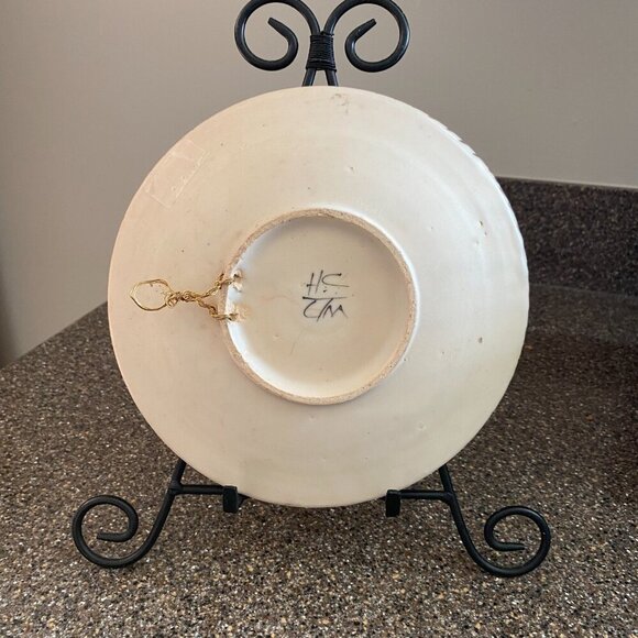 Hand painted artist signed 8" shallow bowl plate hang or display multi-colored - Picture 3 of 10